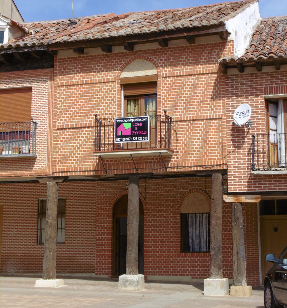 Sintético 97+ Foto venta de casas en pueblos de montaña en león Cena hermosa